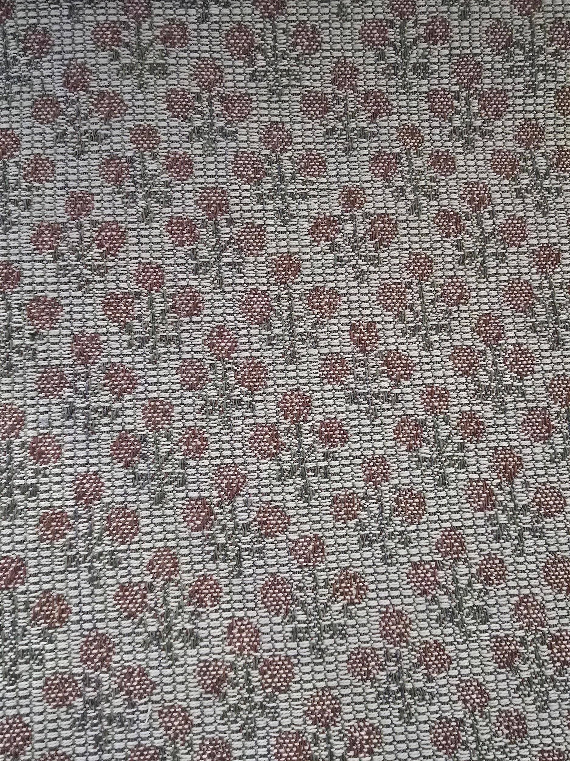Posies Nutmeg